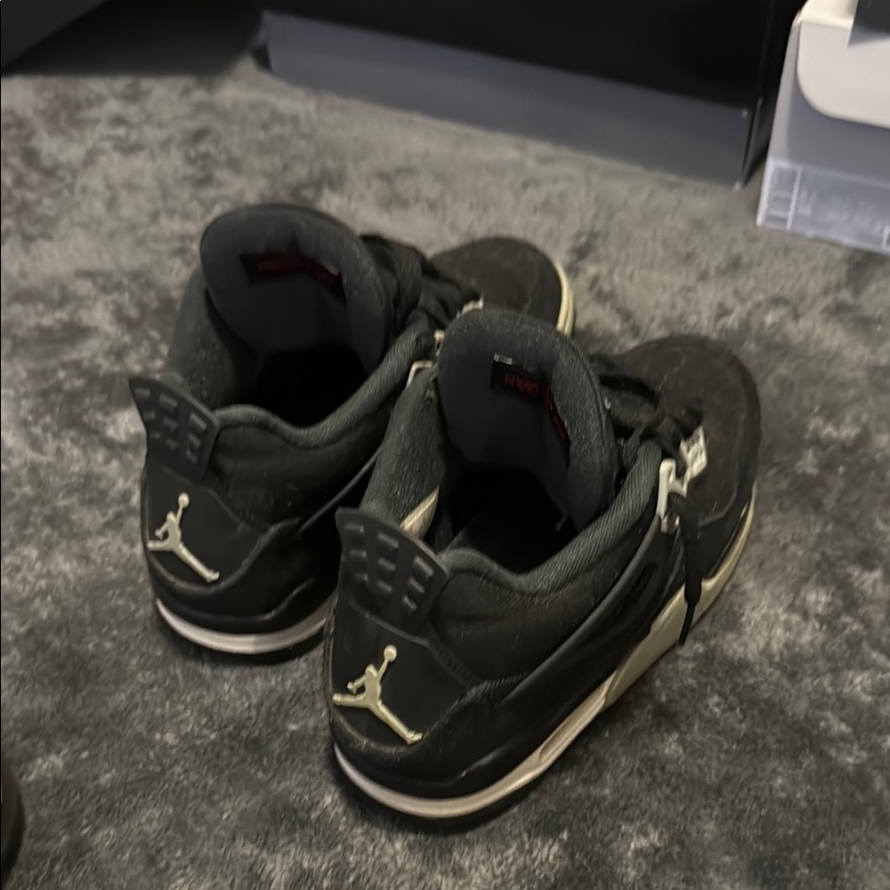 Jordan 4 black canvas